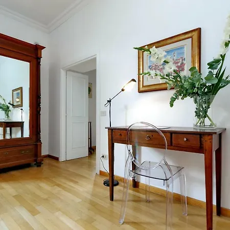 Pensjonat Al Corso 4 Rzym