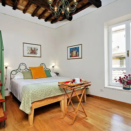 ゲストハウス Al Corso 4 3*