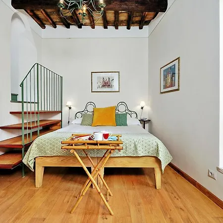 Al Corso 4 3* Рим