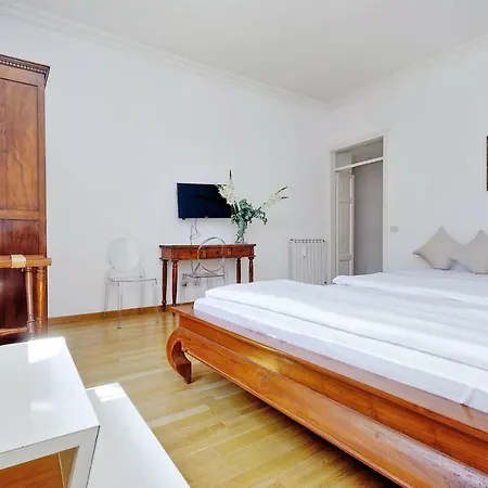 Al Corso 4 Gæstehus